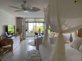 WanderLust - Little Slice of Heaven on Macrossan Str, Port Douglas